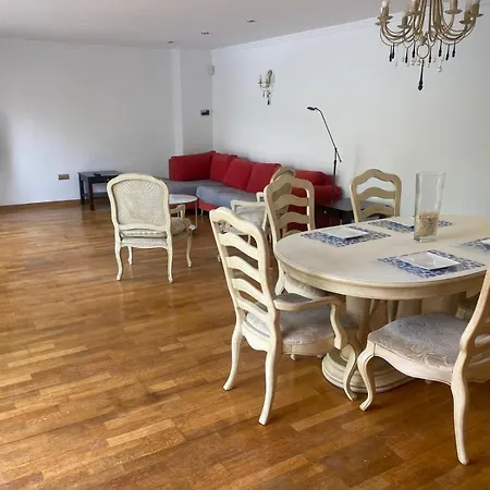 Vila Alvaro