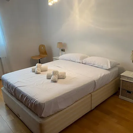 Alvaro فيلة دينايا